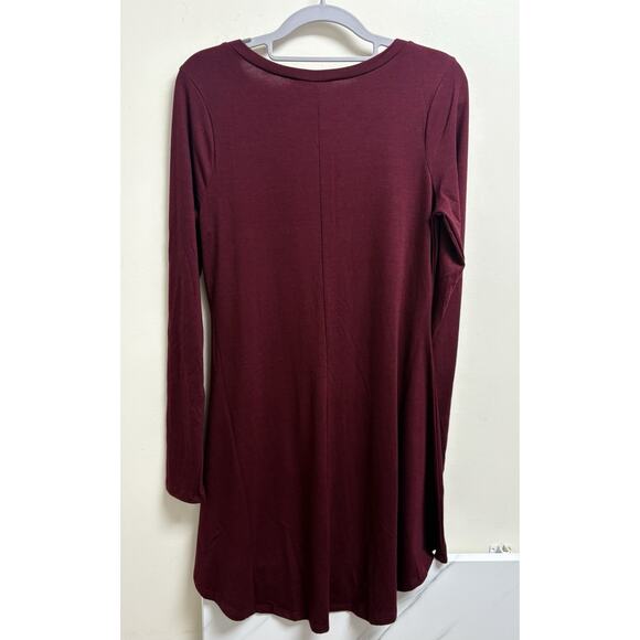 Zenana Women’s Burgundy Long Sleeve Button Front Mini Dress Size Medium - Picture 2 of 5